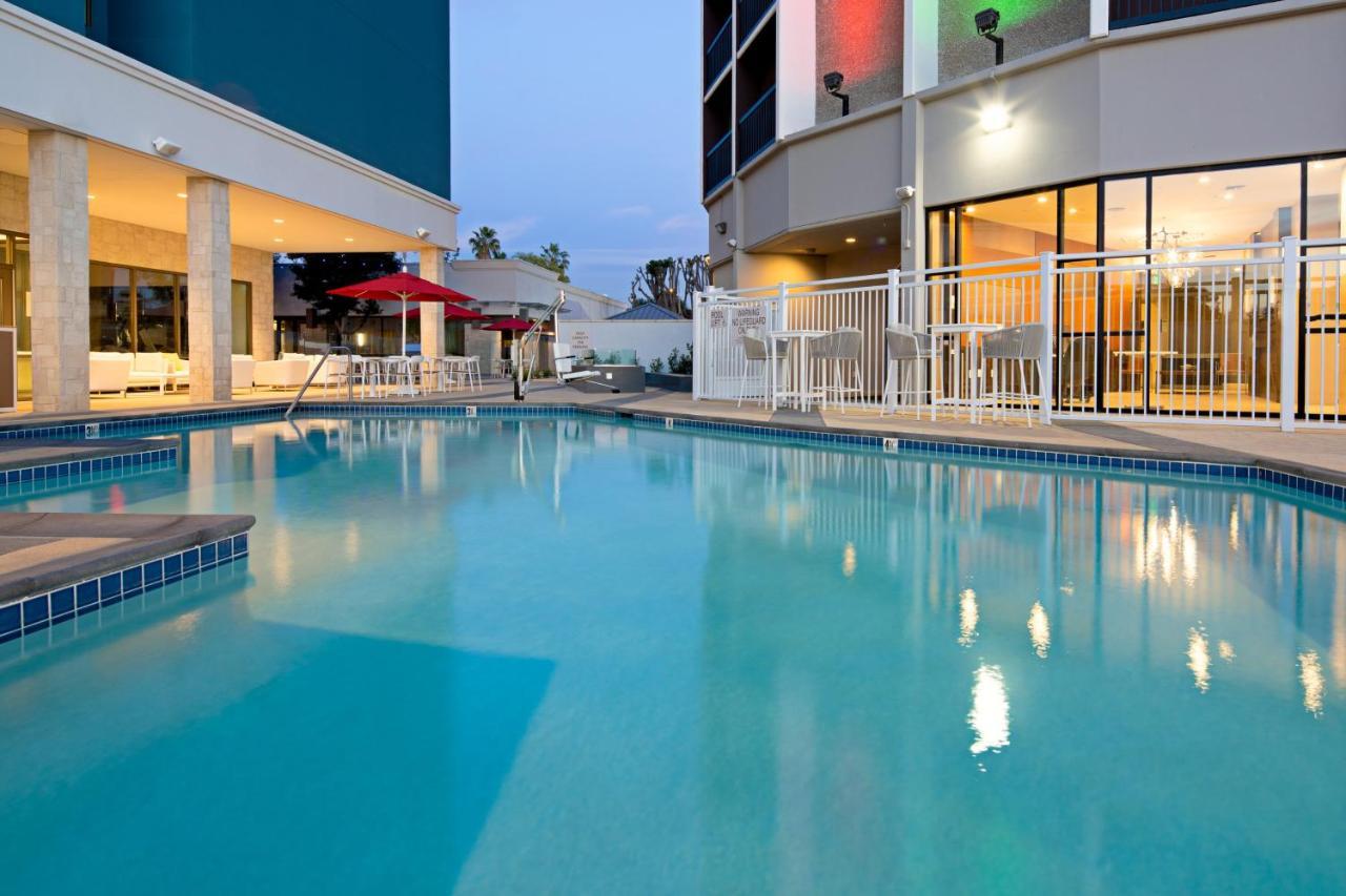 Staybridge Suites - Long Beach Airport, An Ihg Hotel ภายนอก รูปภาพ